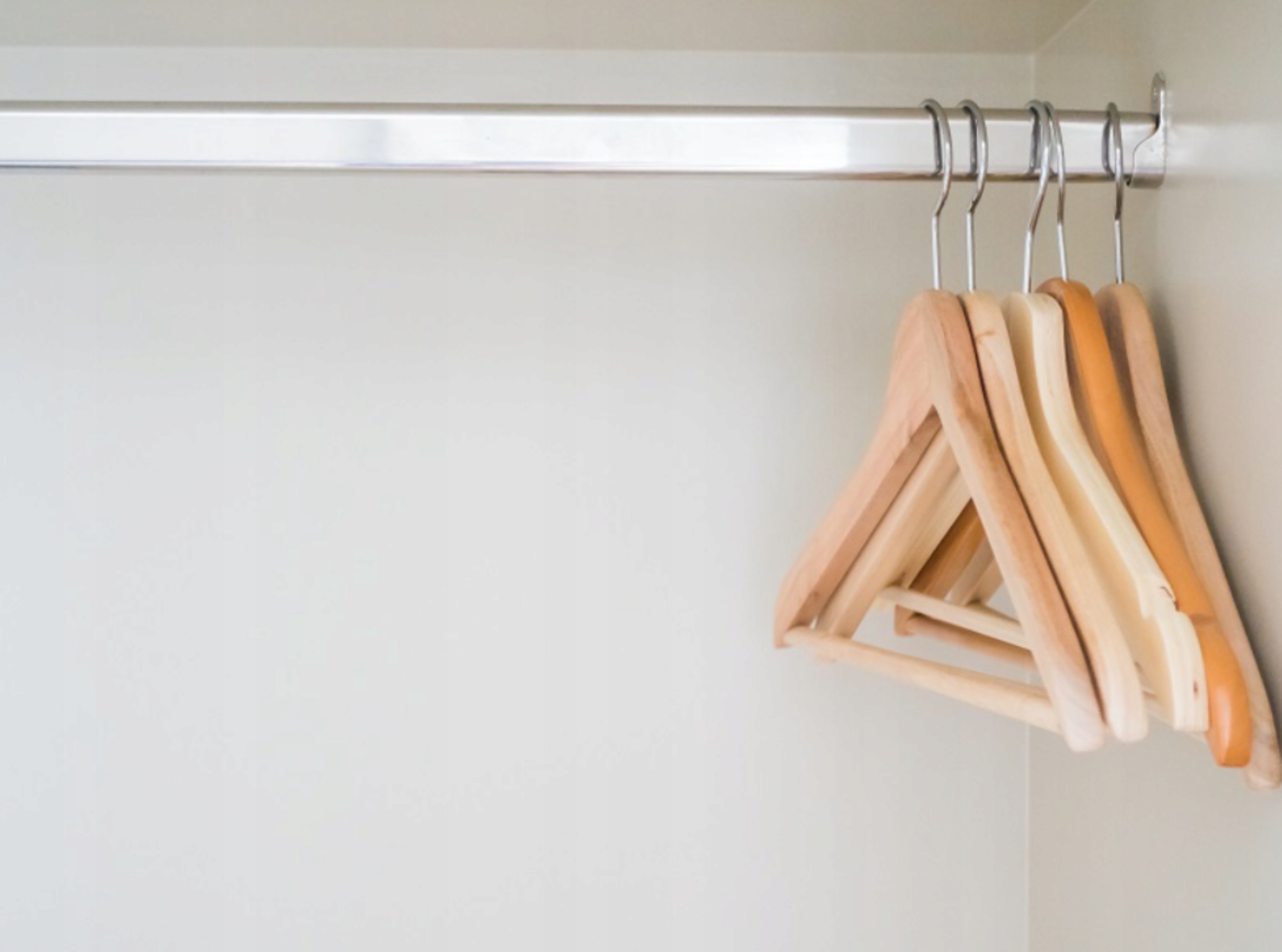 Szafa przesuwna trzydrzwiowa z lamelami - LAGOS 200 x 265 cm, 18 mm - obrazek 3